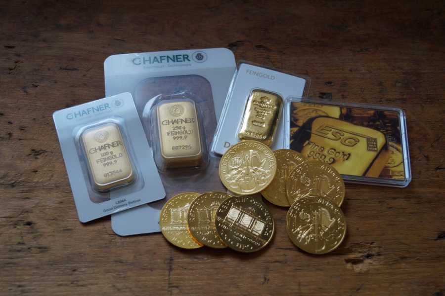 Gold Münzen Barren